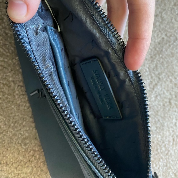 Simply Vera wallet - Picture 2 of 2
